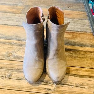 Lucky Brand tan ankle boots with side zipper